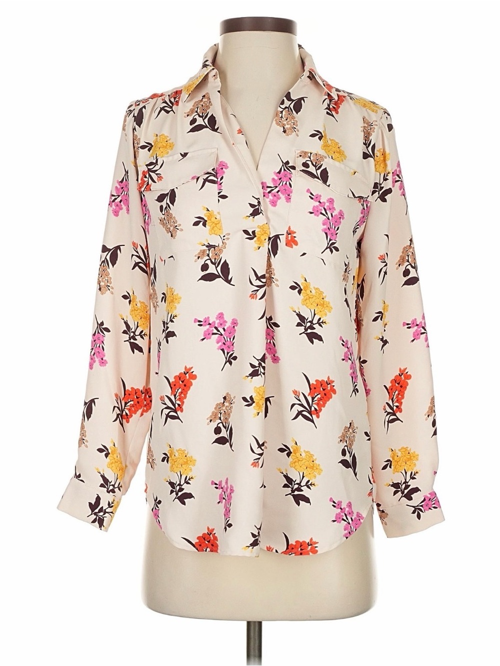 Ann Taylor Cream Floral Button-Down Shirt XSP